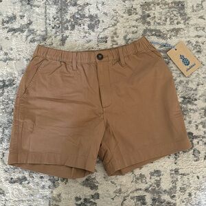 NWT Chubbies “The Staples” Stretchy Short